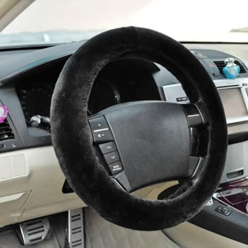 New Winter Black Charm Warm Long Wool Plush Car Steering Wheel Covers Woolen Universal Interior