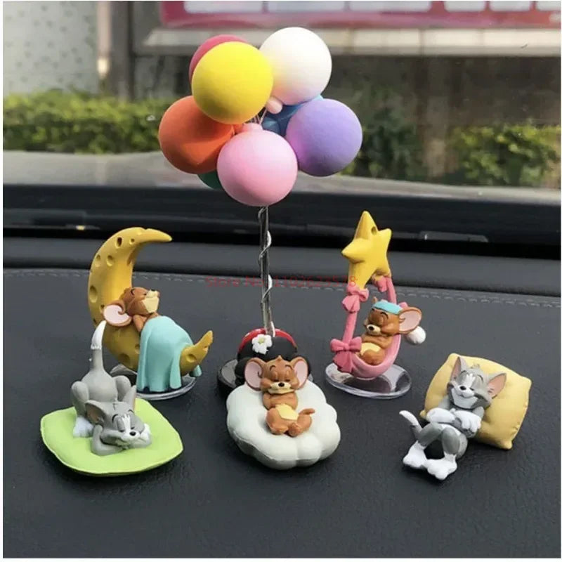 New Tom Cat Jerry Mouse Car Ornament Cute Desk Decorations Adorable Figurines Collectible Toy Figures Auto Motive Interior Gift